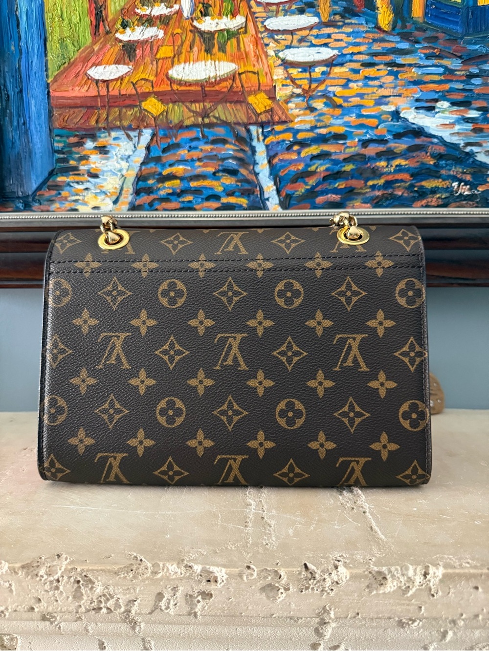 Louis Vuitton Victoire Monogram Chain Bag - Picture 4 of 10